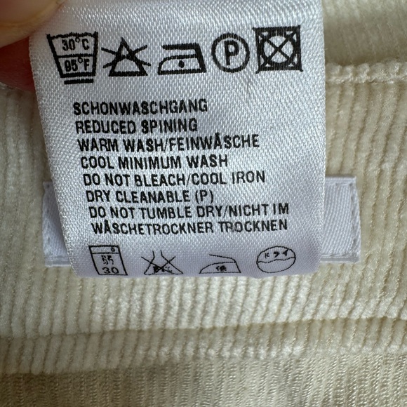 ESCADA ivory butter-soft corduroy look jean, size 36 EU - Picture 9 of 14